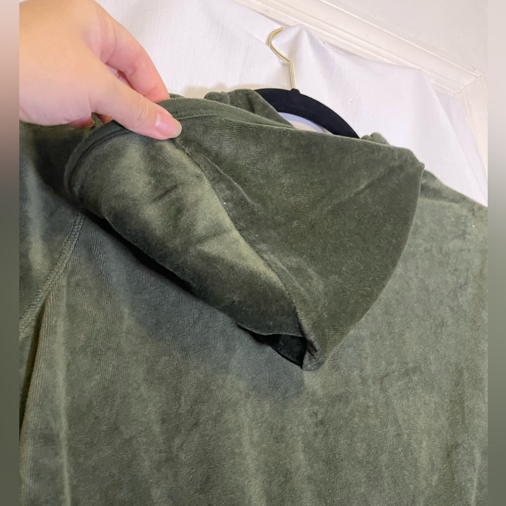 blu chic Preloved Olive Green Velour Women's Hoodie w/ Drawstring Middle Size M - Picture 7 of 10